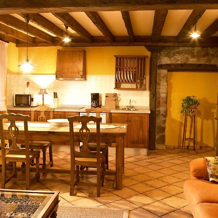 Apartamentos Rurales El Mirador De Касанес Номер фото